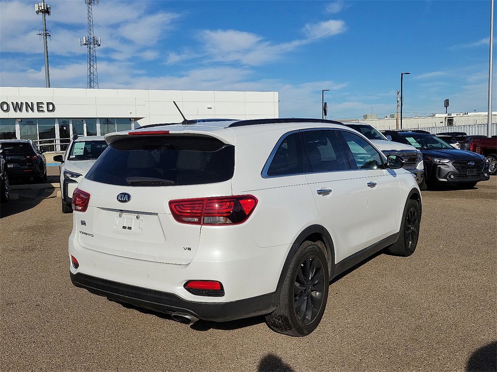 2020 Kia Sorento S V6 photo 10