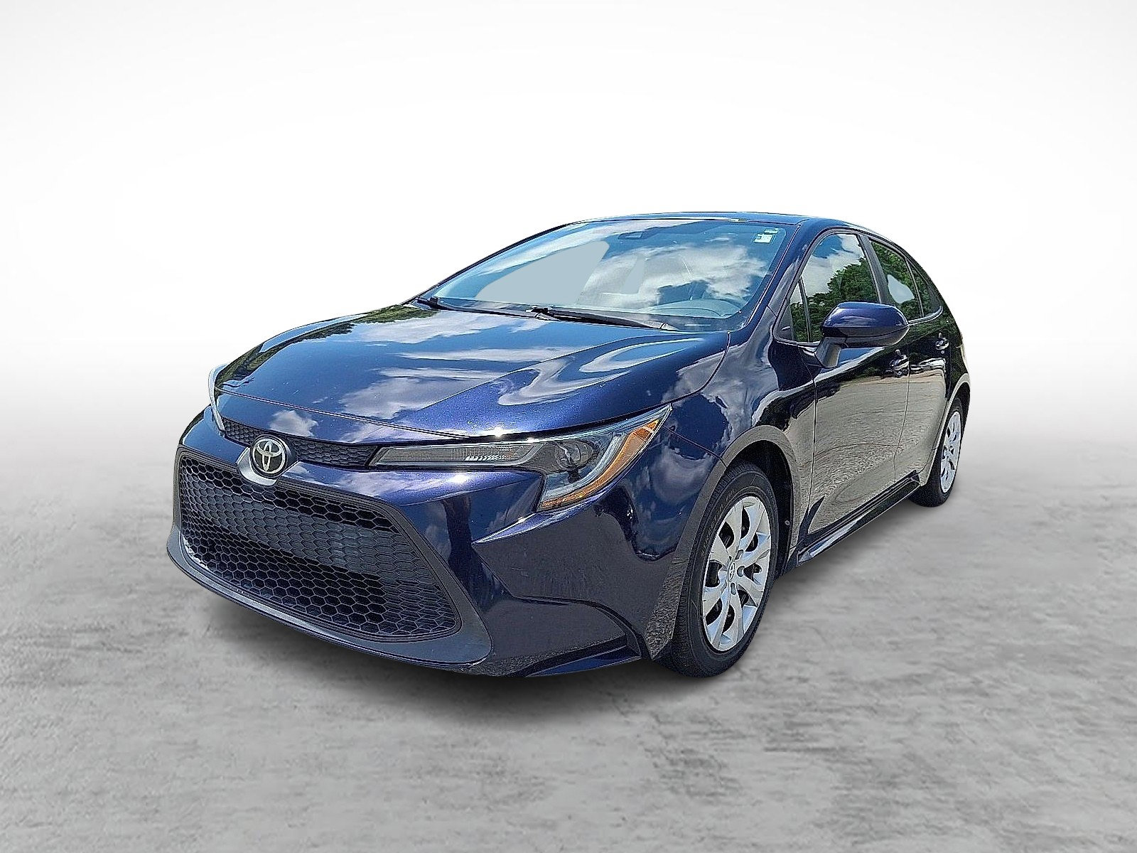 2020 Toyota Corolla LE photo 4