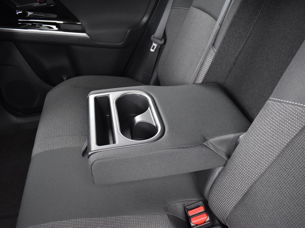 2025 Subaru Solterra Premium photo 21