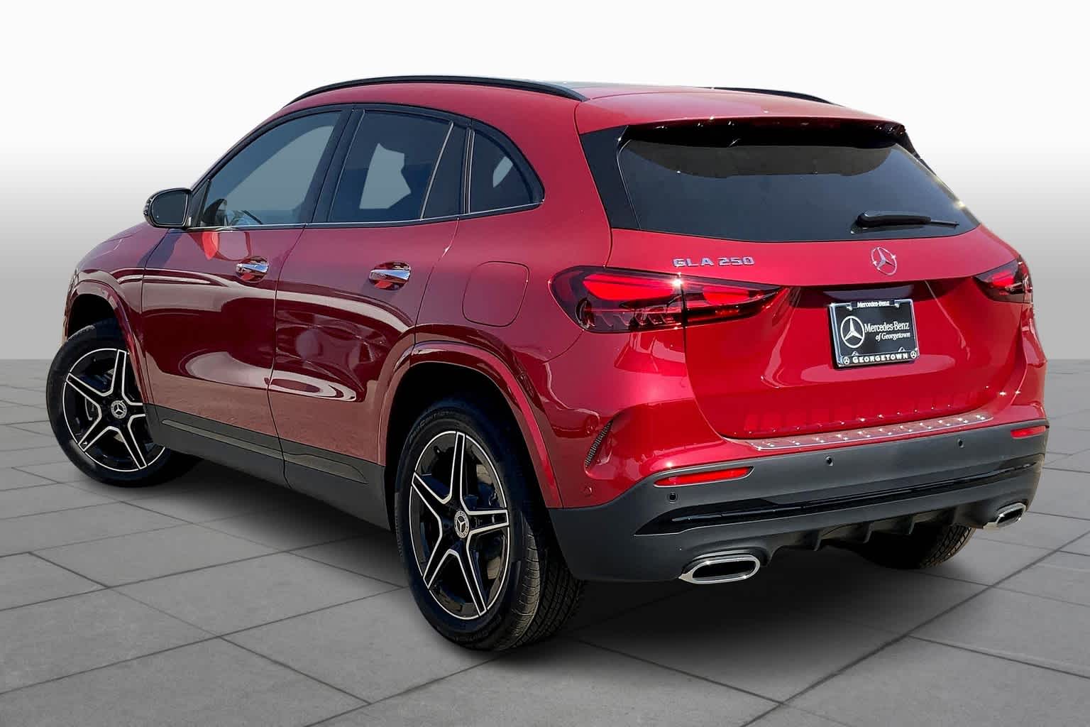2025 Mercedes Benz GLA 250 photo 4