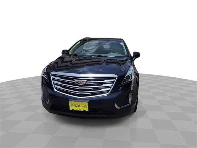 2017 Cadillac XT5 Luxury photo 3