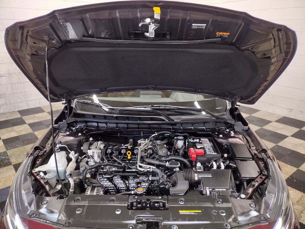 2023 Nissan Altima 2.5 SV photo 8