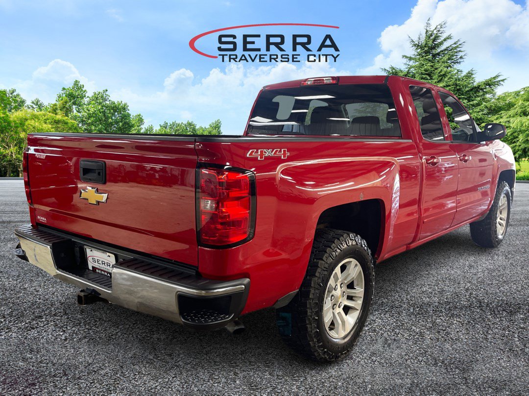 2015 Chevrolet Silverado 1500 LT photo 5