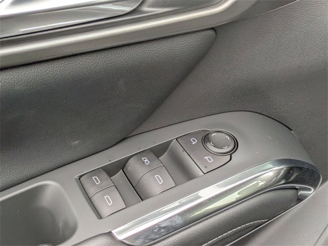 2026 Chevrolet Traverse photo 11