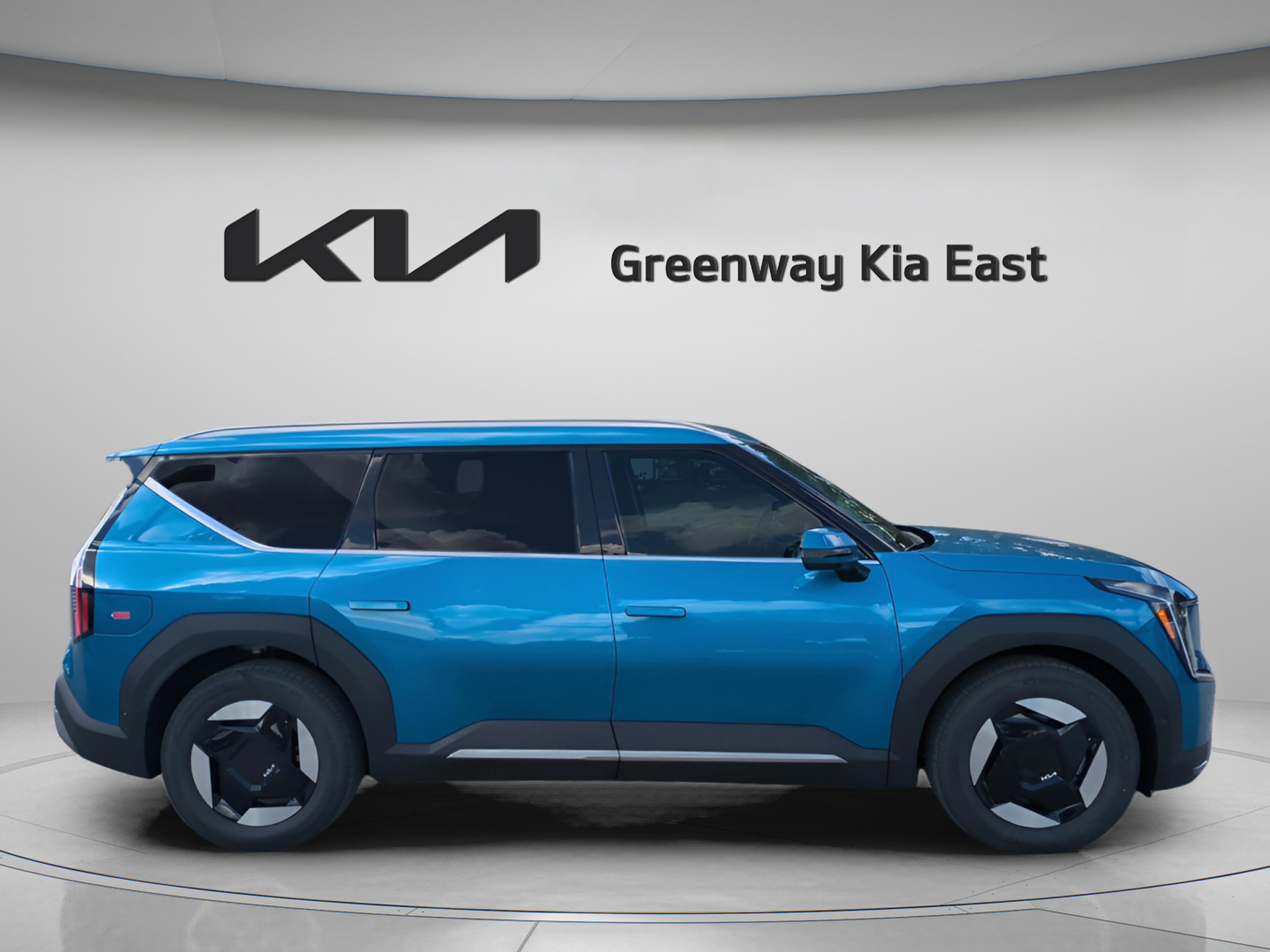 2026 Kia EV9 Wind photo 9