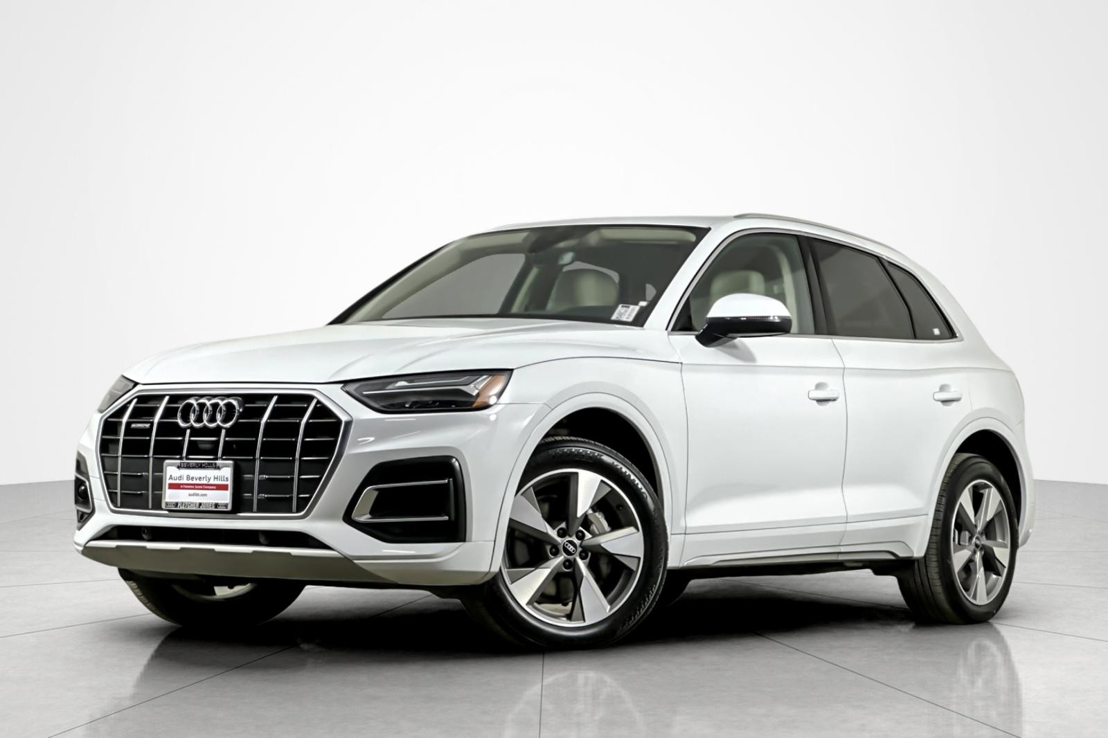 2023 Audi Q5 Premium