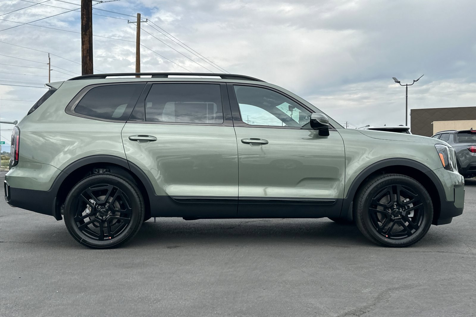 2025 Kia Telluride SX X-Line photo 2