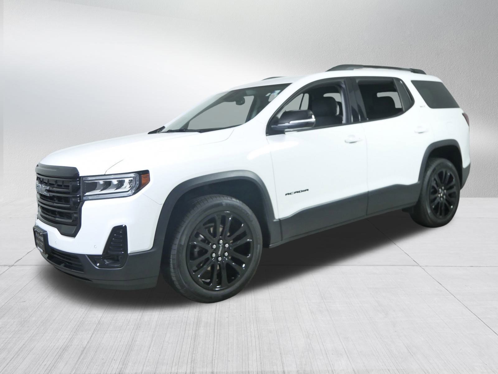 2023 Gmc Acadia SLT photo 3