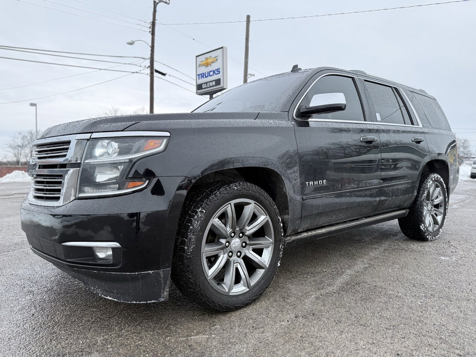 Used 2015 Chevrolet Tahoe LTZ with VIN 1GNSKCKC5FR275953 for sale in Eminence, KY