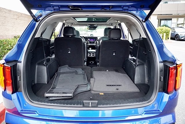 2023 Kia Sorento SX photo 12