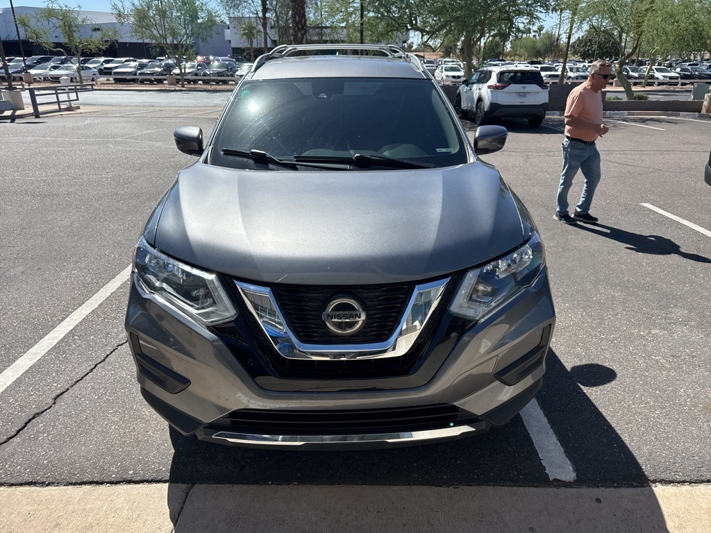 2019 Nissan Rogue S photo 2
