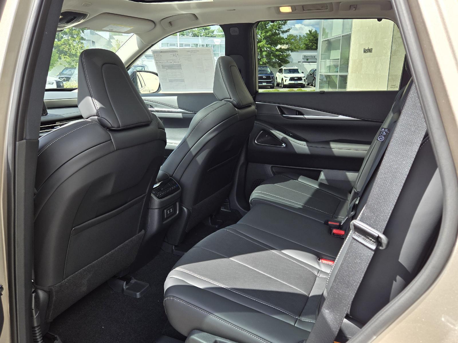 2026 Infiniti QX60 Luxe AWD photo 20