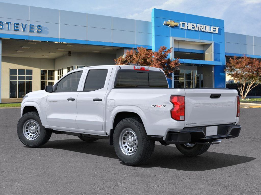 2025 Chevrolet Colorado LT photo 3