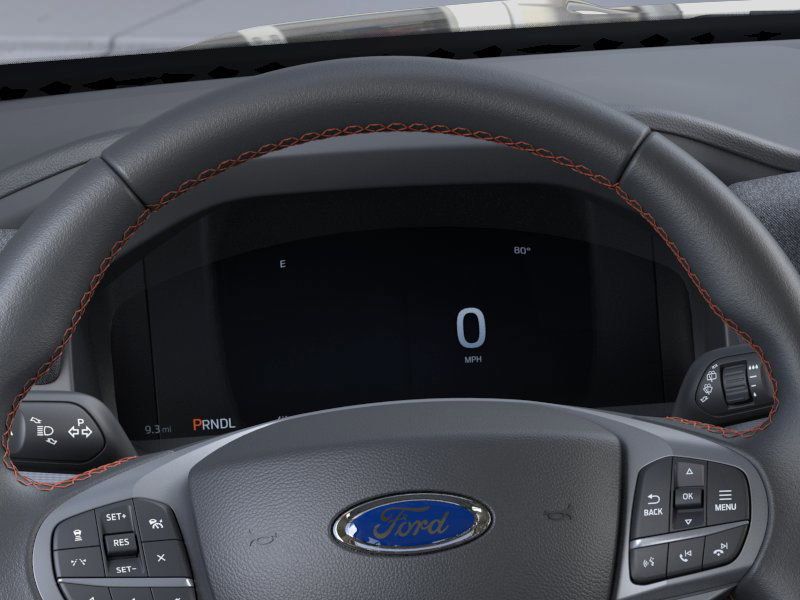 2025 Ford Explorer photo 8