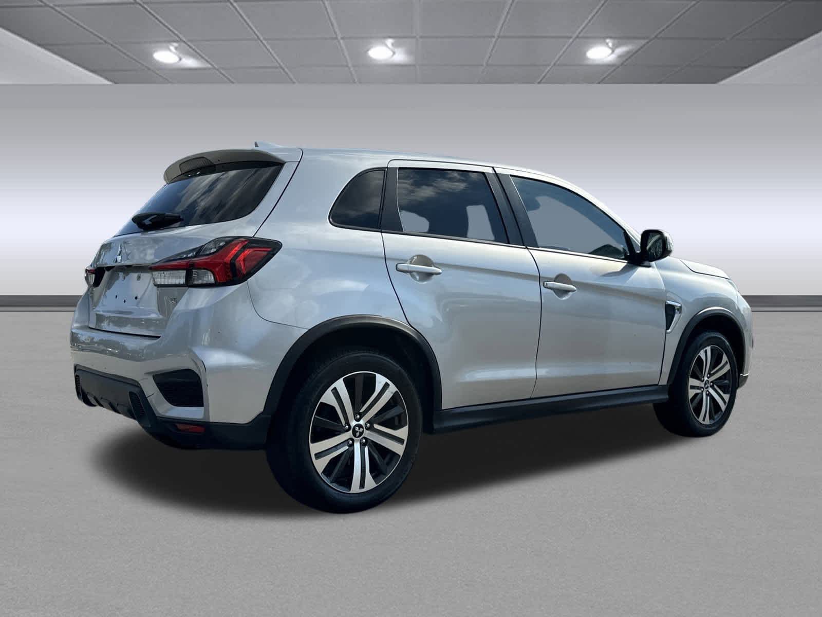 2023 Mitsubishi Outlander Sport SE photo 7