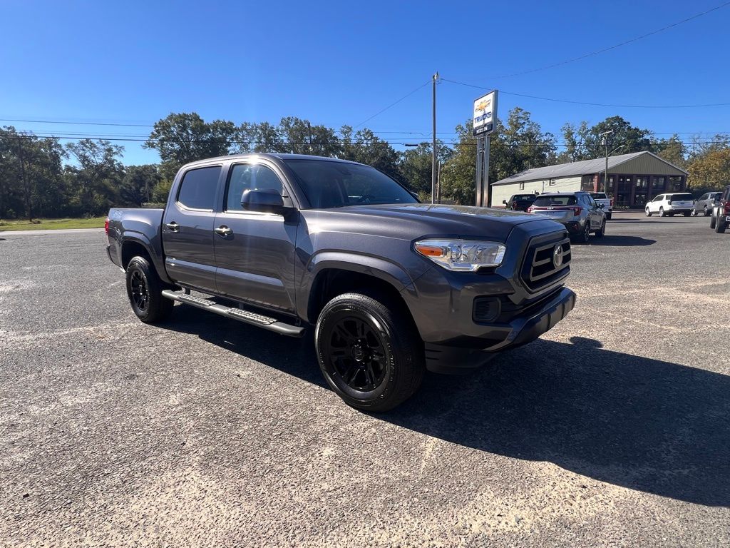 2021 Toyota Tacoma SR's photo