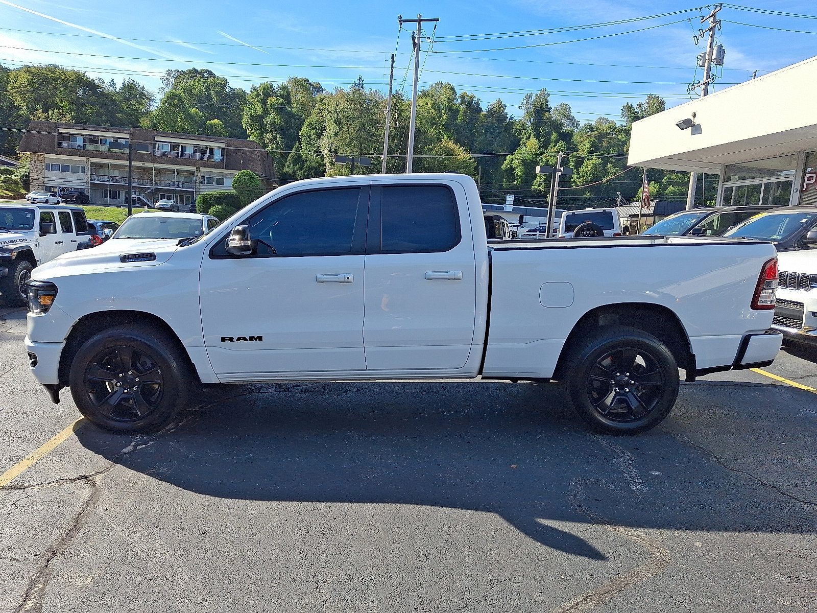 2022 Ram 1500 Big Horn photo 2