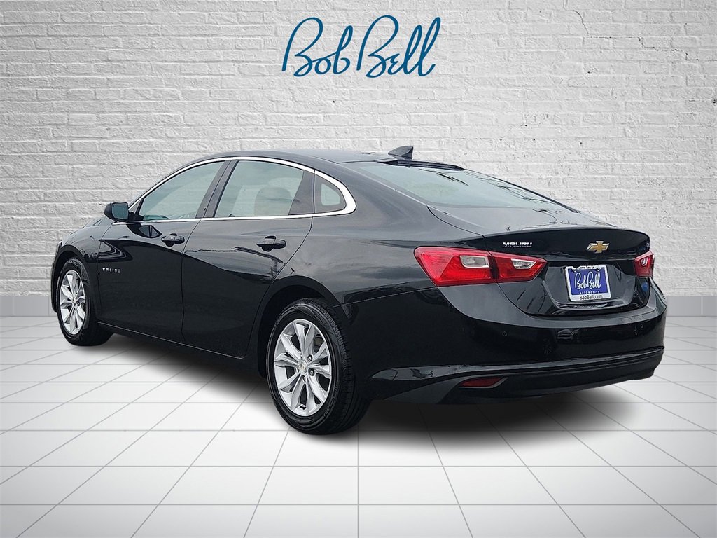 2023 Chevrolet Malibu 1LT photo 2