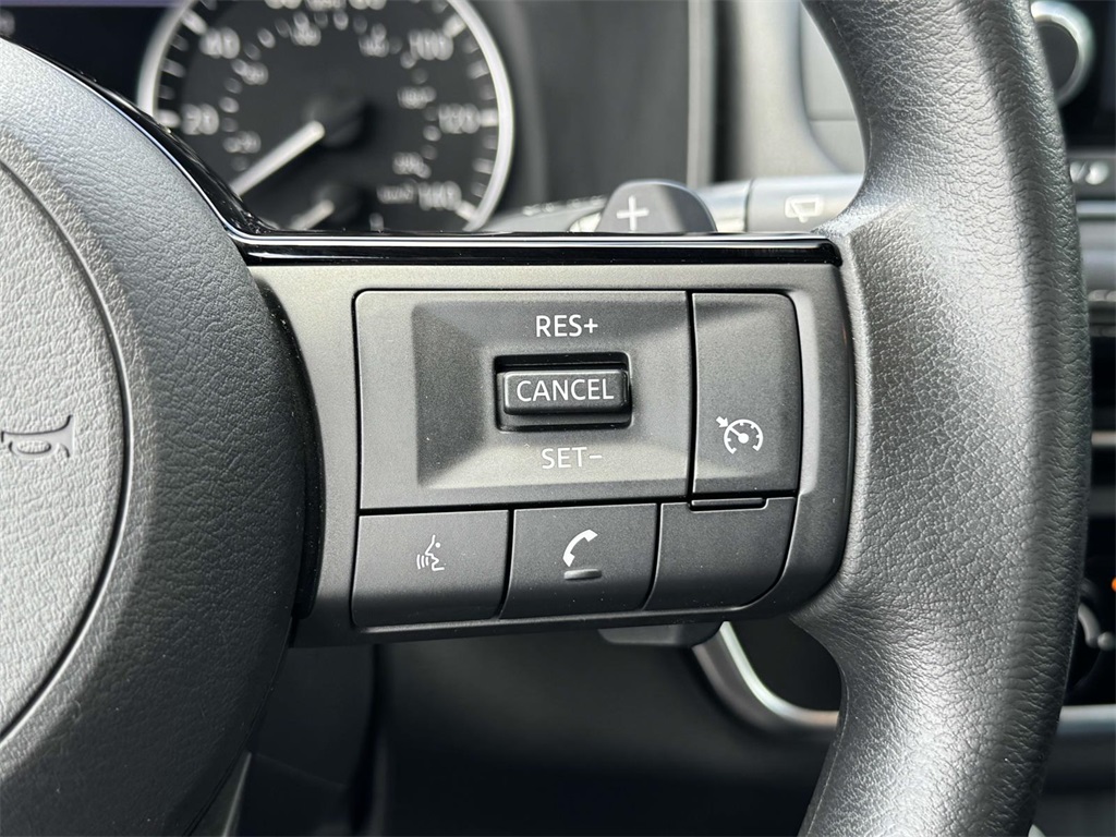 2021 Nissan Rogue S photo 22