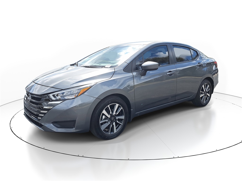 2025 Nissan Versa 1.6 SV photo 4