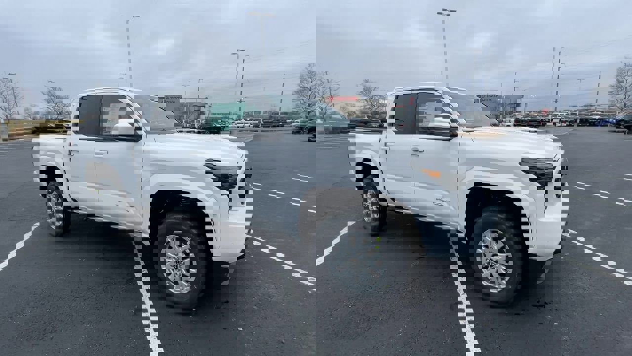 Certified 2025 Toyota Tacoma SR5 with VIN 3TMLB5JN4SM090252 for sale in Kansas City