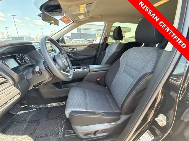 2023 Nissan Rogue SV photo 11