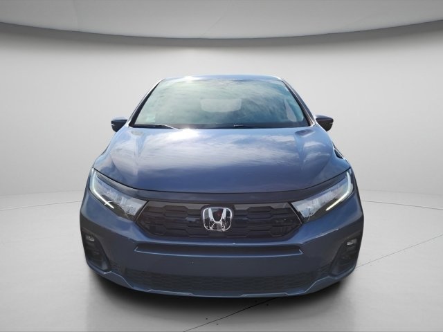 2026 Honda Odyssey Touring photo 2