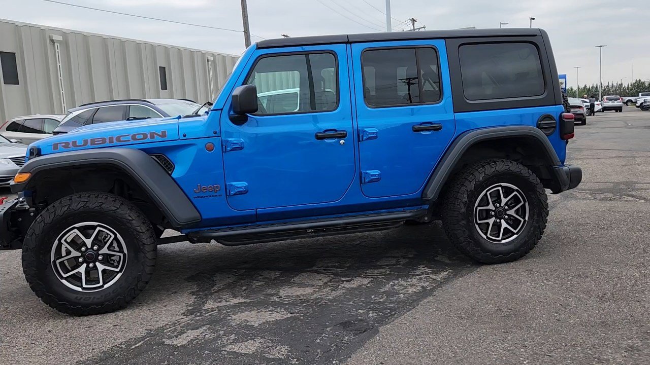 2024 Jeep Wrangler Rubicon photo 2