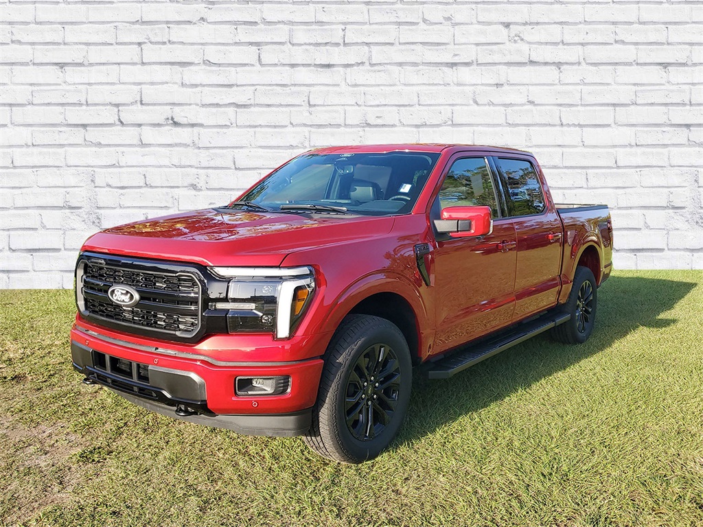 2025 Ford F-150 Lariat photo 4