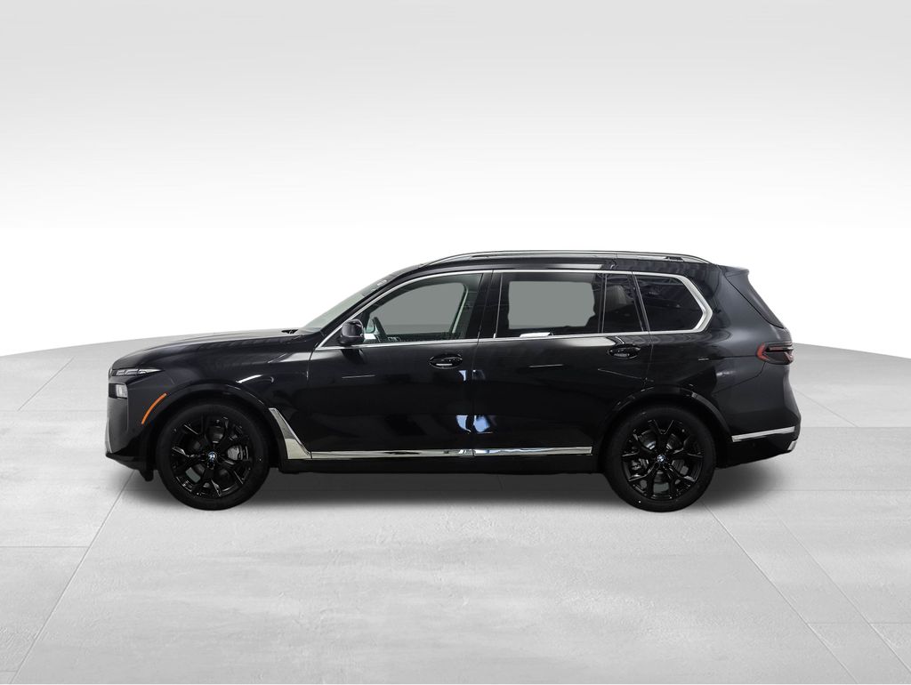 Used 2025 BMW X7 40i with VIN 5UX23EM07S9Z99608 for sale in Minneapolis, Minnesota