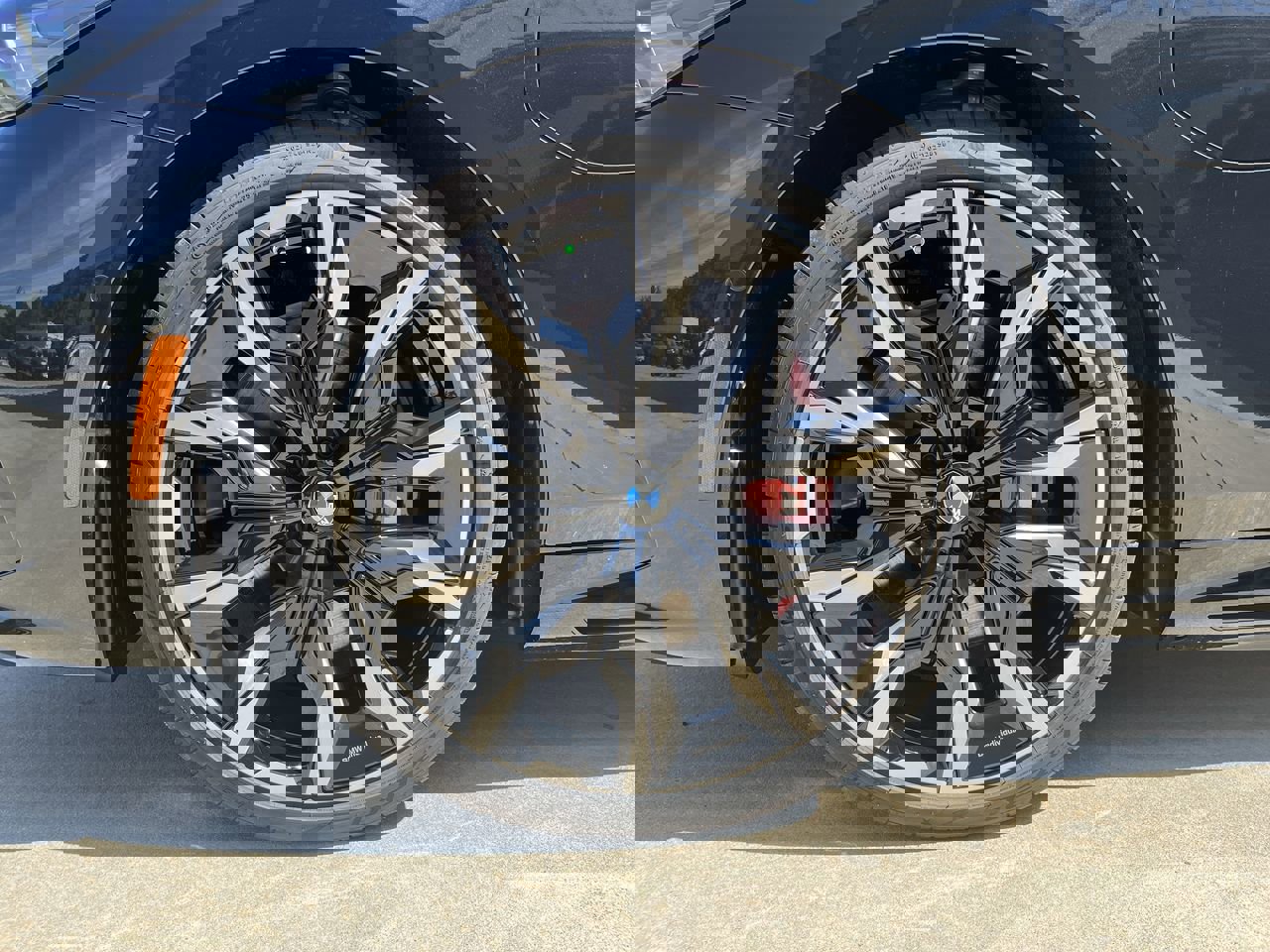2026 Bmw 550e xDrive photo 13