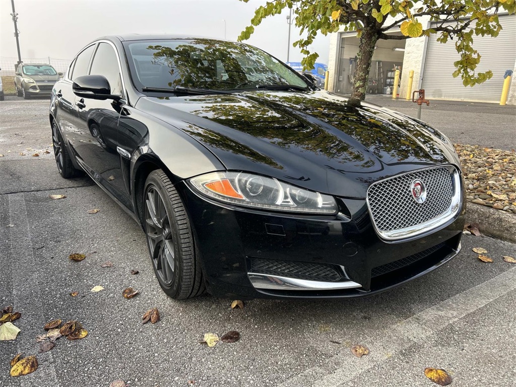 2014 Jaguar XF Base