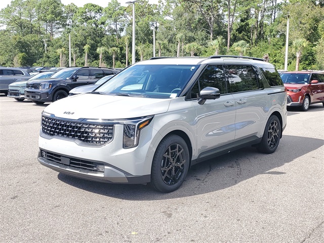 2026 Kia Carnival SX photo 3