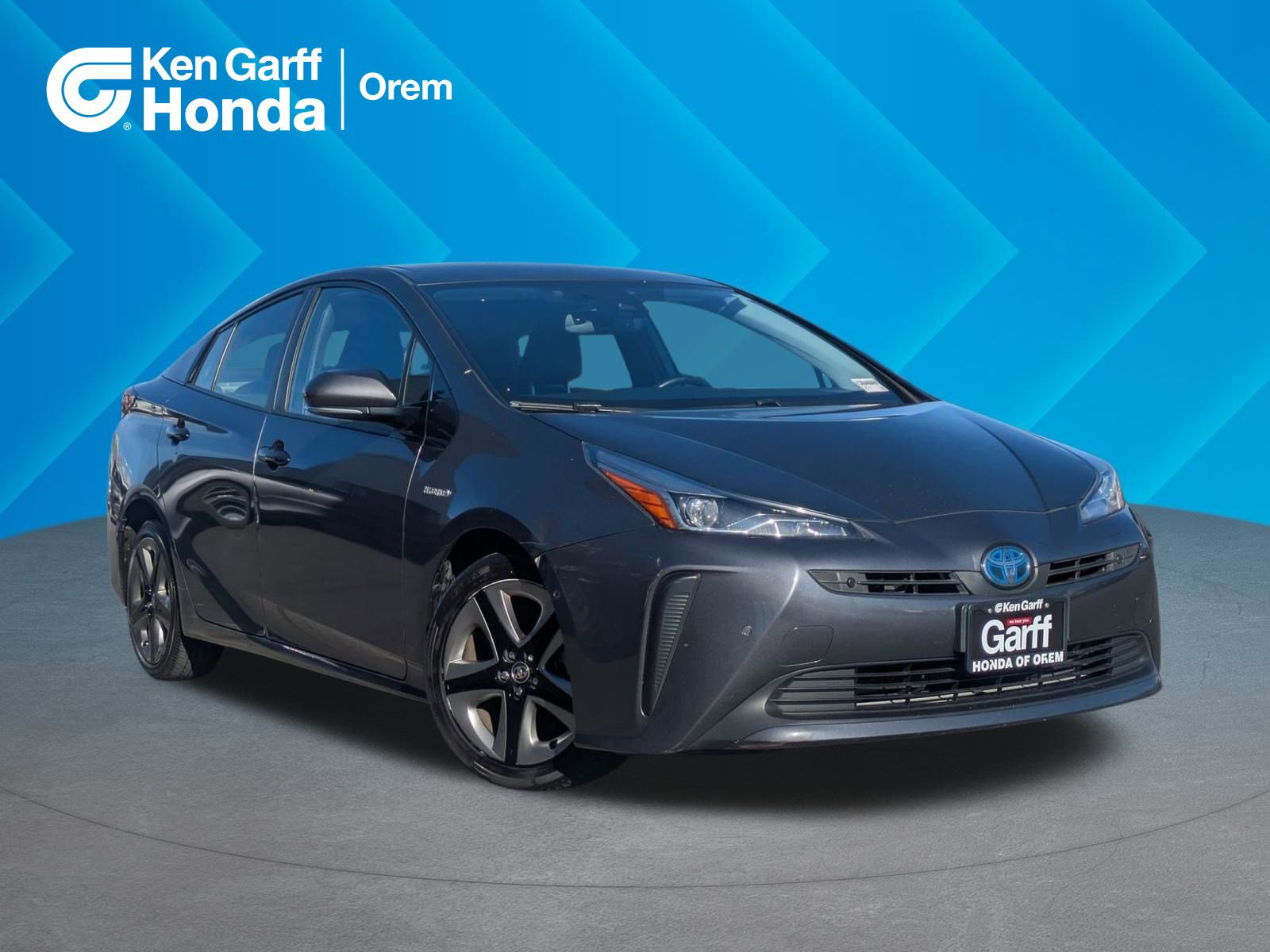 2019 Toyota Prius XLE's photo
