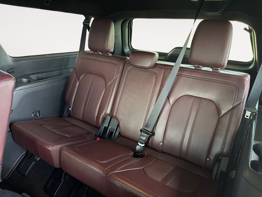 2023 Ford Expedition MAX Limited photo 23