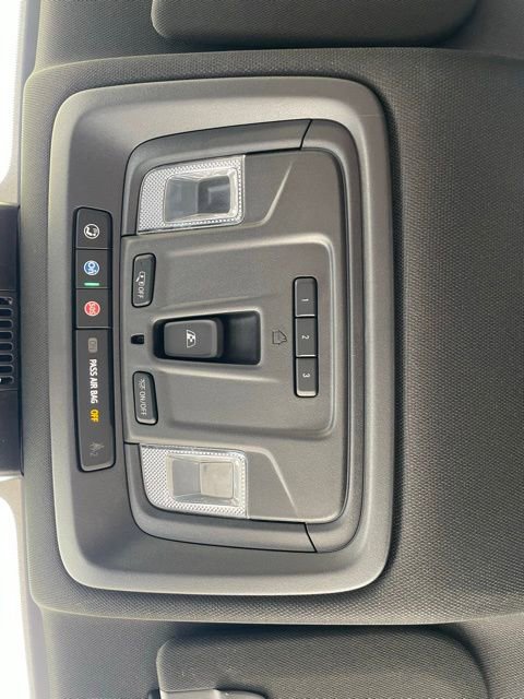 2024 Chevrolet Silverado 1500 High Country photo 28