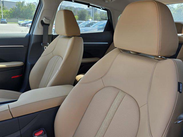 2025 Hyundai Sonata Hybrid Limited photo 15
