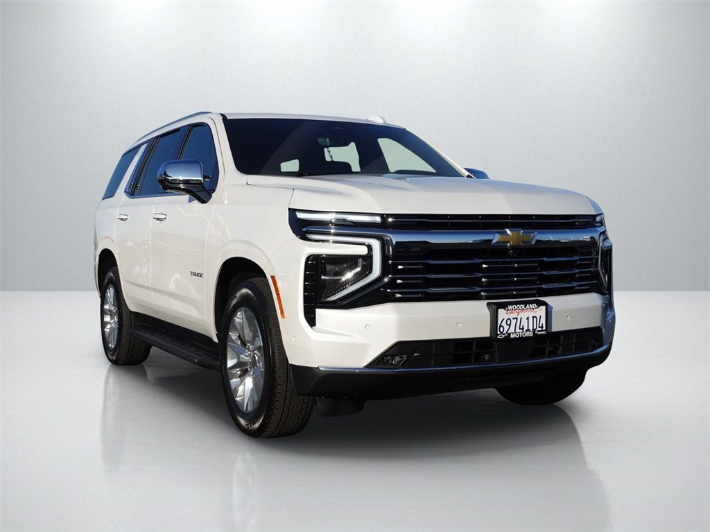 2025 Chevrolet Tahoe Premier's photo