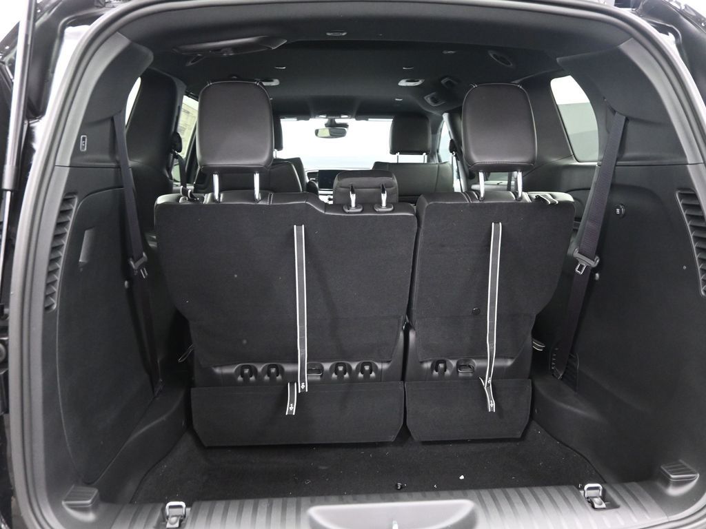2026 Chrysler Pacifica photo 9