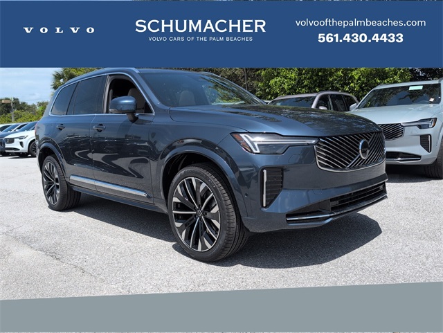 2026 Volvo XC90 Plus's photo