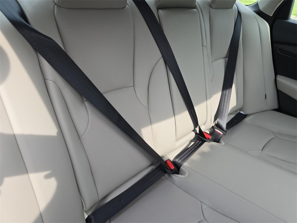 2025 Honda Accord Hybrid Touring photo 20