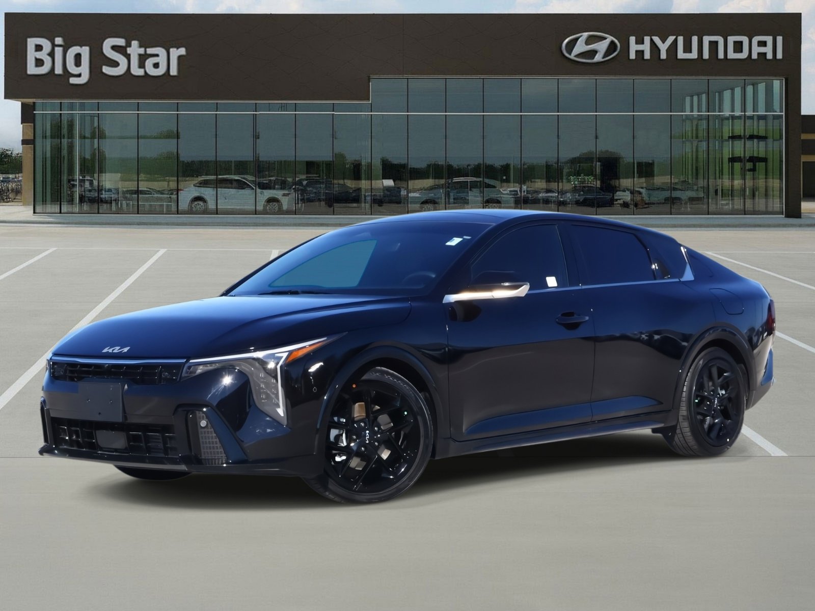 2025 Kia K4 GT-Line Turbo's photo