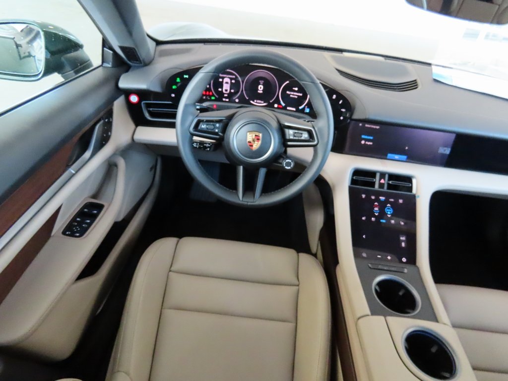 2025 Porsche Taycan 4S photo 20