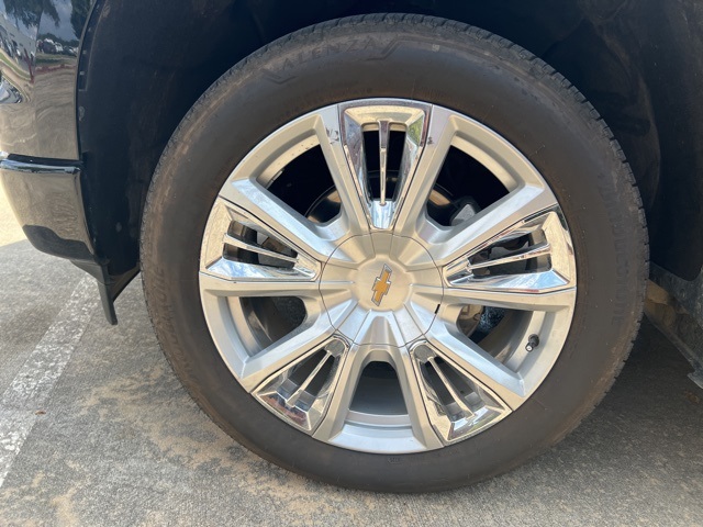 2023 Chevrolet Silverado 1500 High Country photo 40