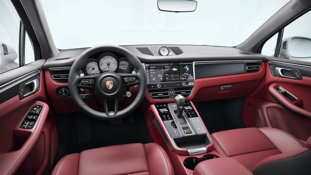 2026 Porsche Macan GTS photo 10