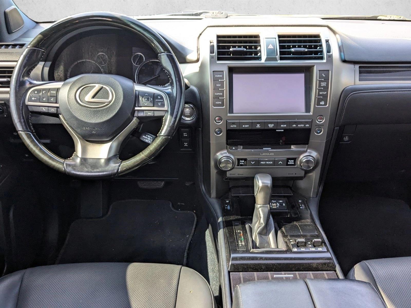 2020 Lexus GX 460 Premium photo 14
