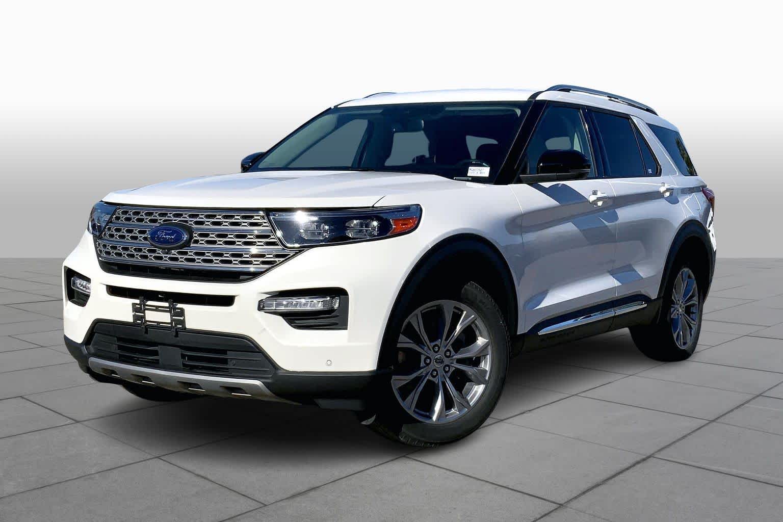 2021 Ford Explorer Limited's photo