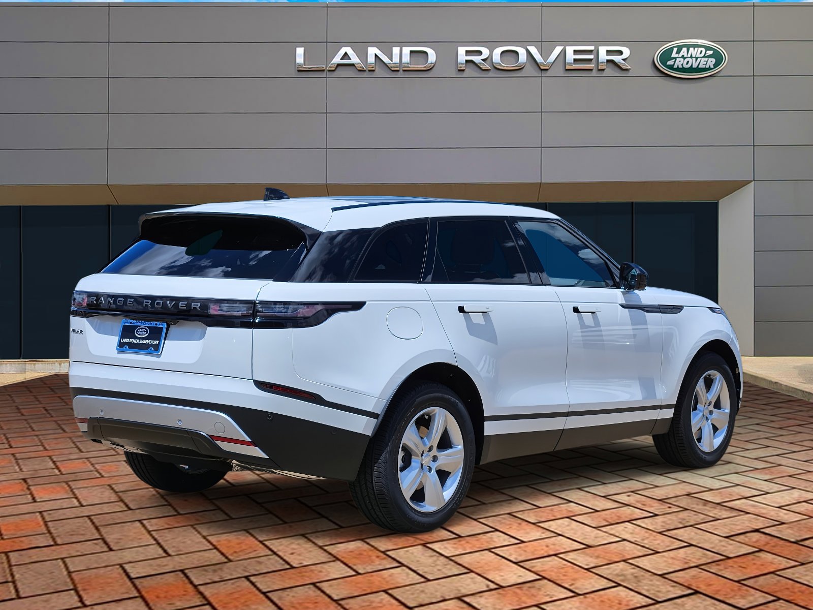 2026 Land Rover Range Rover Velar S photo 4