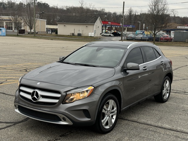 2017 Mercedes-Benz GLA-Class GLA250's photo
