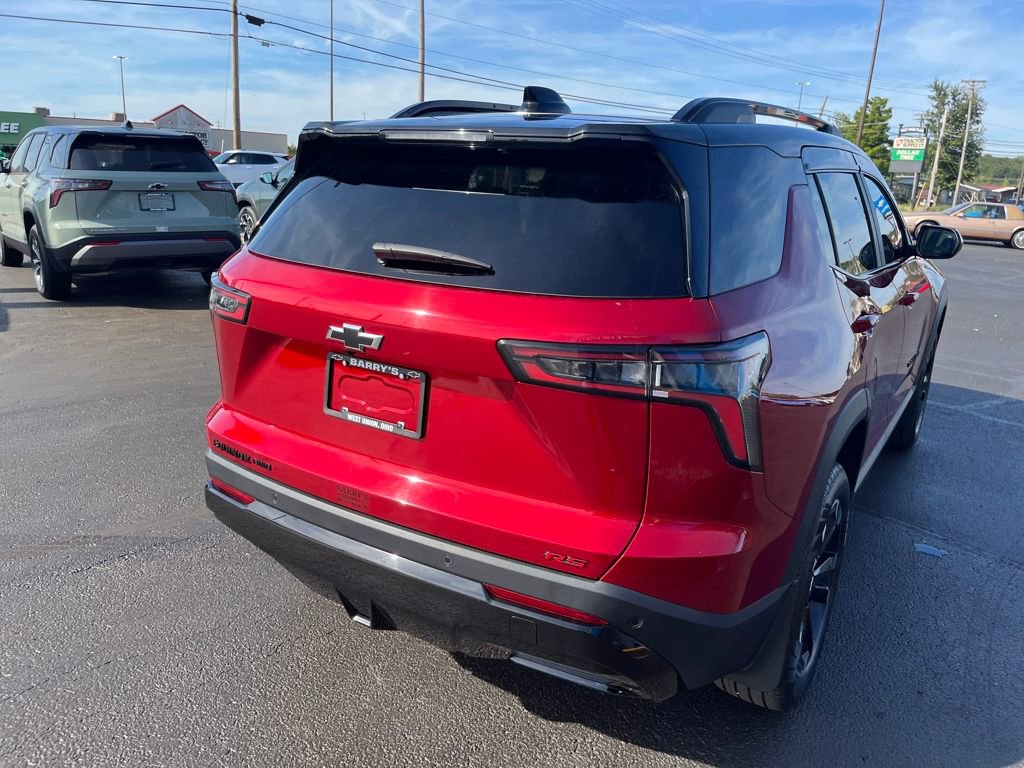 2025 Chevrolet Equinox RS photo 2